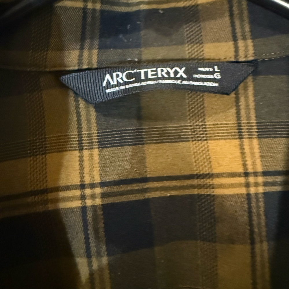Arc'teryx Gryson Snap Button Down Black and Brown Plaid Shirt - Picture 3 of 4